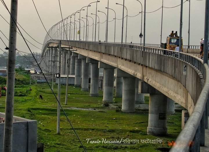 বরিশাল বিভাগে রয়েছে ৬ টি জেলা, ৪২ টি