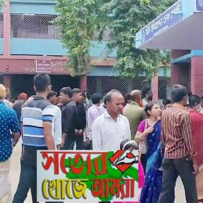 দিনাজপুরের হিলি চেকপোস্ট দিয়ে ভারত থেকে আসার সময় স্ট্রোক করে পাসপোর্টধারী যাত্রীর মৃত্যু হয়েছে। ওই ব্যক্তি দিনাজপুর জেলার বোচাগঞ্জ উপজেলার মিল রোড এলাকার তাছির উদ্দিনের ছেলে রয়েল ( ৪২)।