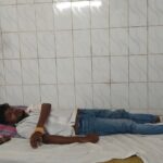 ভোলার ইলিশা লঞ্চঘাটে ভাড়া নিয়ে বিরোধ, সংঘবদ্ধ হ|